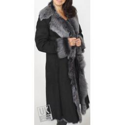 Finest Womens 7/8 Toscana Lambskin Coat in Black - Lexia - Side