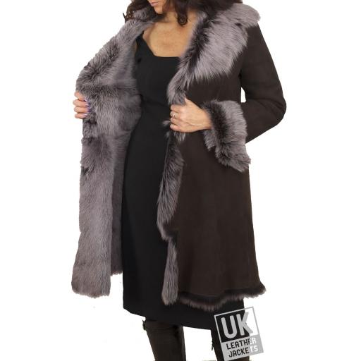 FINEST 3/4 Knee Length Toscana Sheepskin Coat - Monroe - Brown / Snow Tipped - Lining