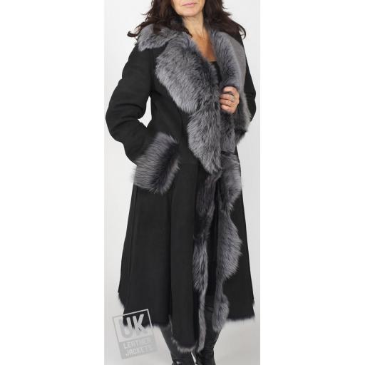 Finest Womens 7/8 Toscana Lambskin Coat in Black - Lexia - Front