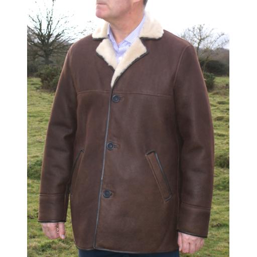 Mens Brown Sheepskin Car Coat - Foxhill - Superior Quality - Cream Wool - V Collar Front